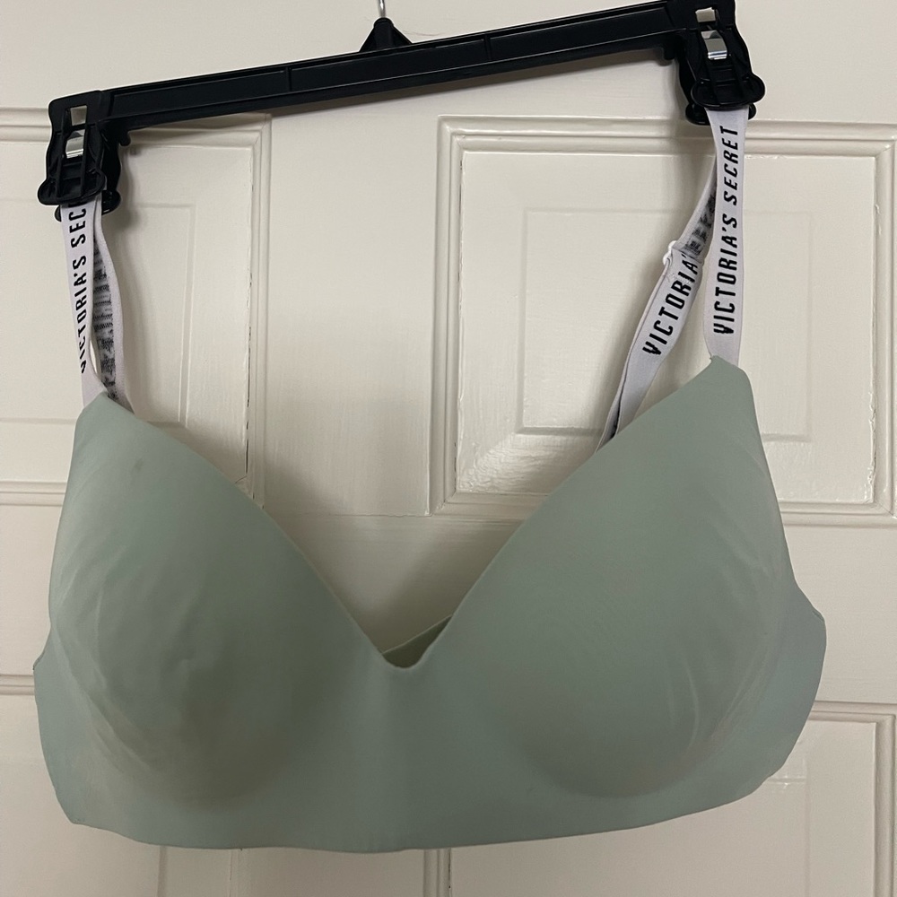Victoria’s Secret bra.